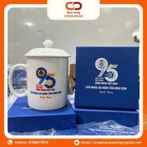Cốc sứ in logo