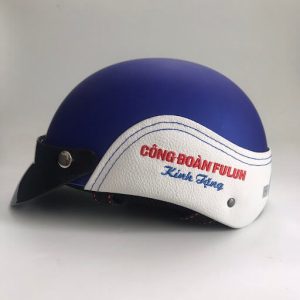 Công đoàn tặng quà tết cho người lao động